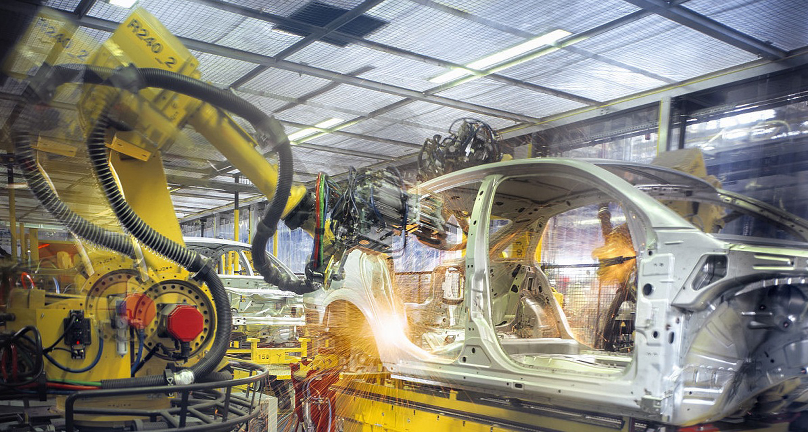 国产伺服加速替代进口，核心零部件还需更加完善